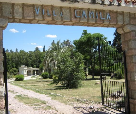 Villa Camila 吉亚迪诺镇 外观 照片